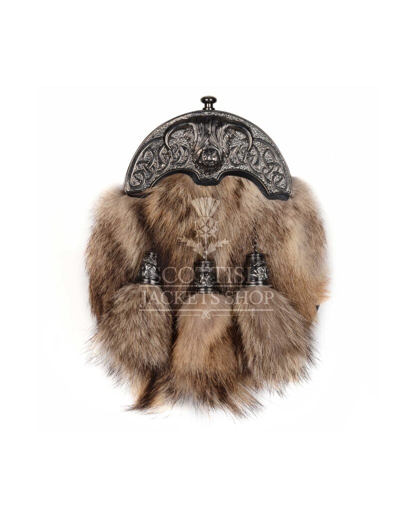 Coyote Fur Full Dress Sporran Nickle Cow Head Cantle