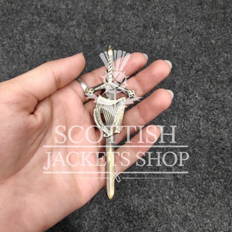 Irish Harp kilt Pin